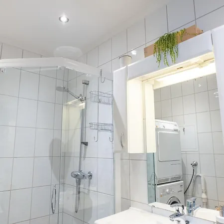Leilighet Roomsly - Prime Location And Modern Comfort Bergen